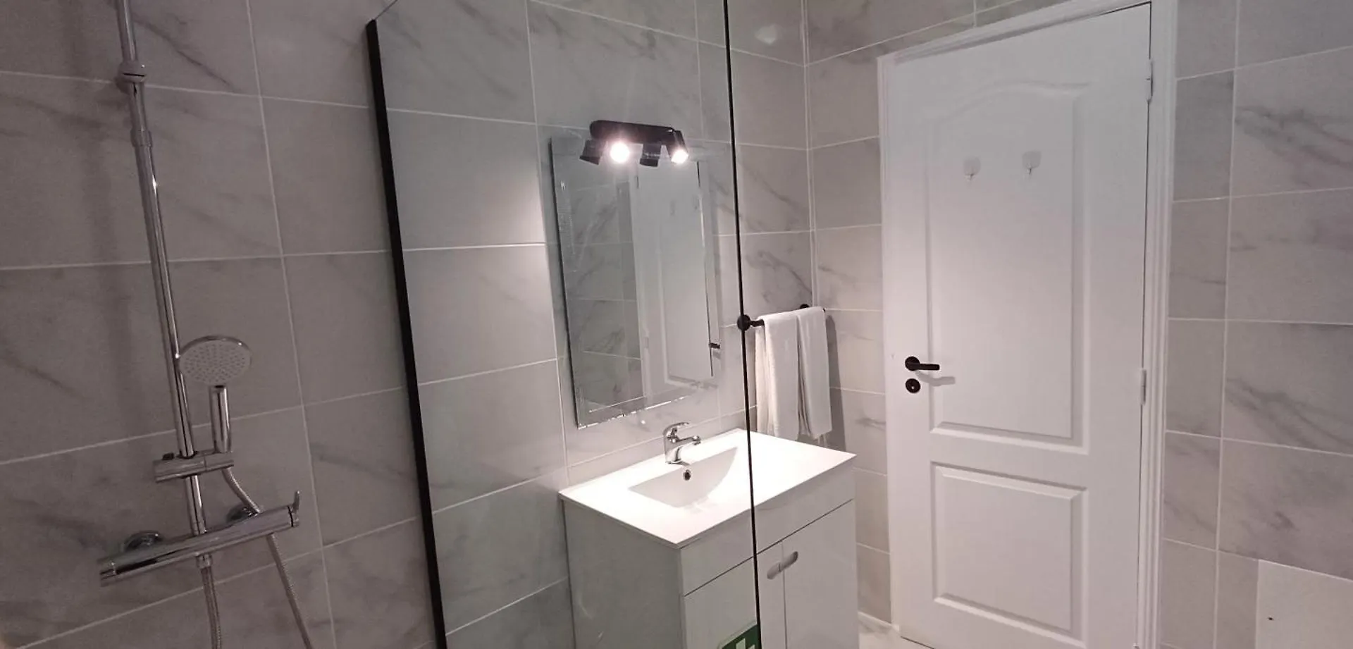 Appartamento Apartamento Com Piscina Em Albufeira, Praia Da Oura